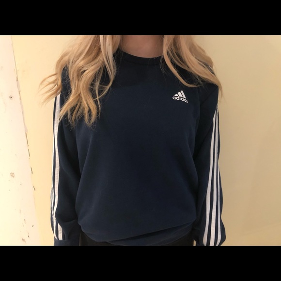 Adidas crewneck - Picture 2 of 4